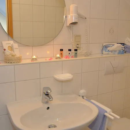 Отель Karrenberg