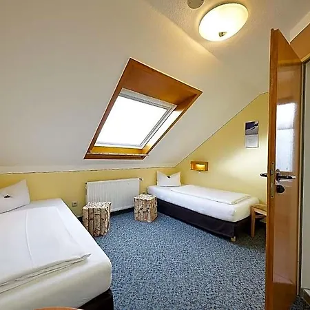 Landhotel Karrenberg 3*