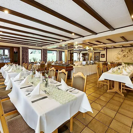 Landhotel Karrenberg 3* Kirchberg an der Jagst